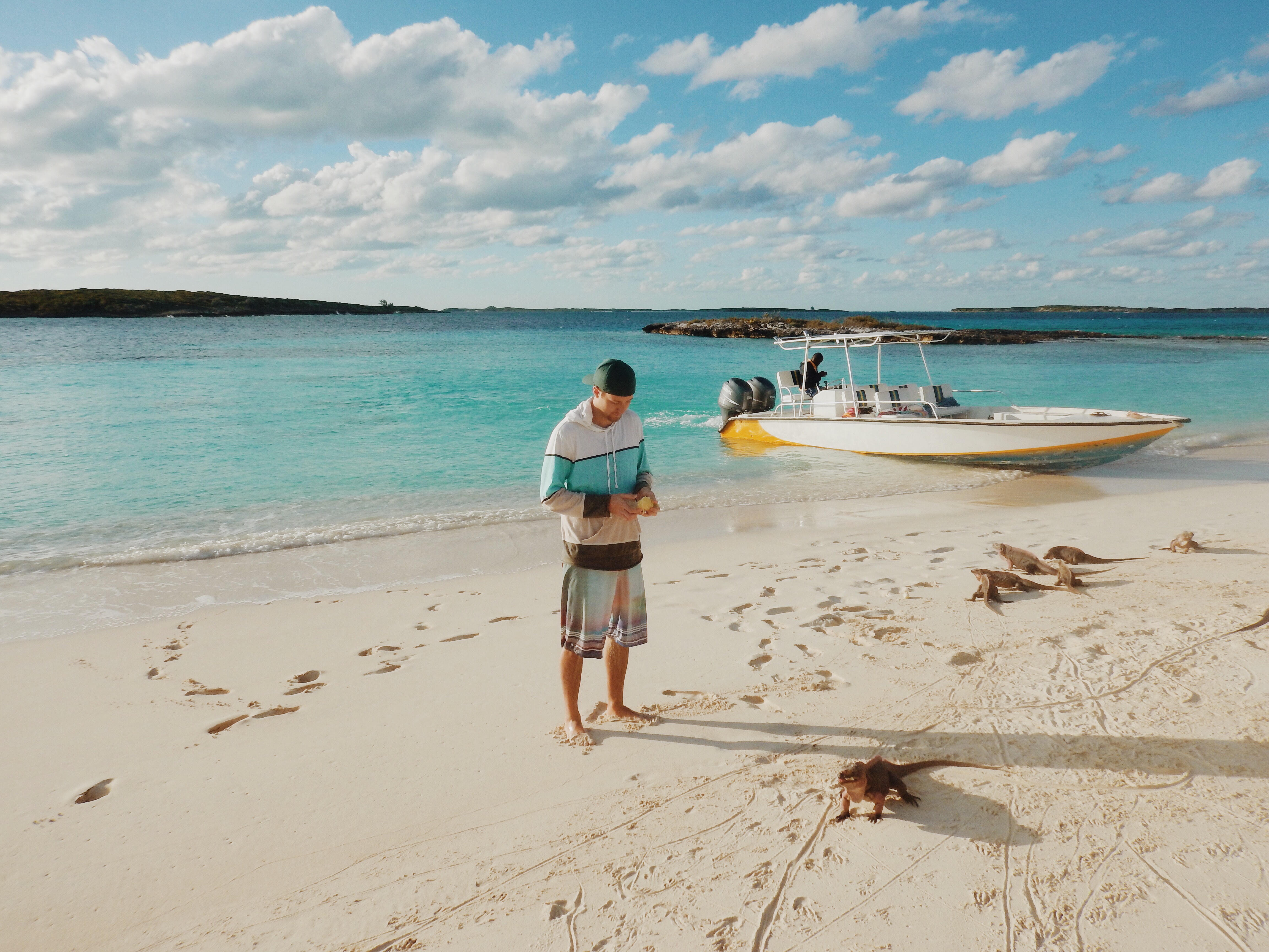 Iguana Cay | Iguana Island | Traveling to The Exumas, Bahamas | Guide to Exumas, Bahamas | elanaloo.com