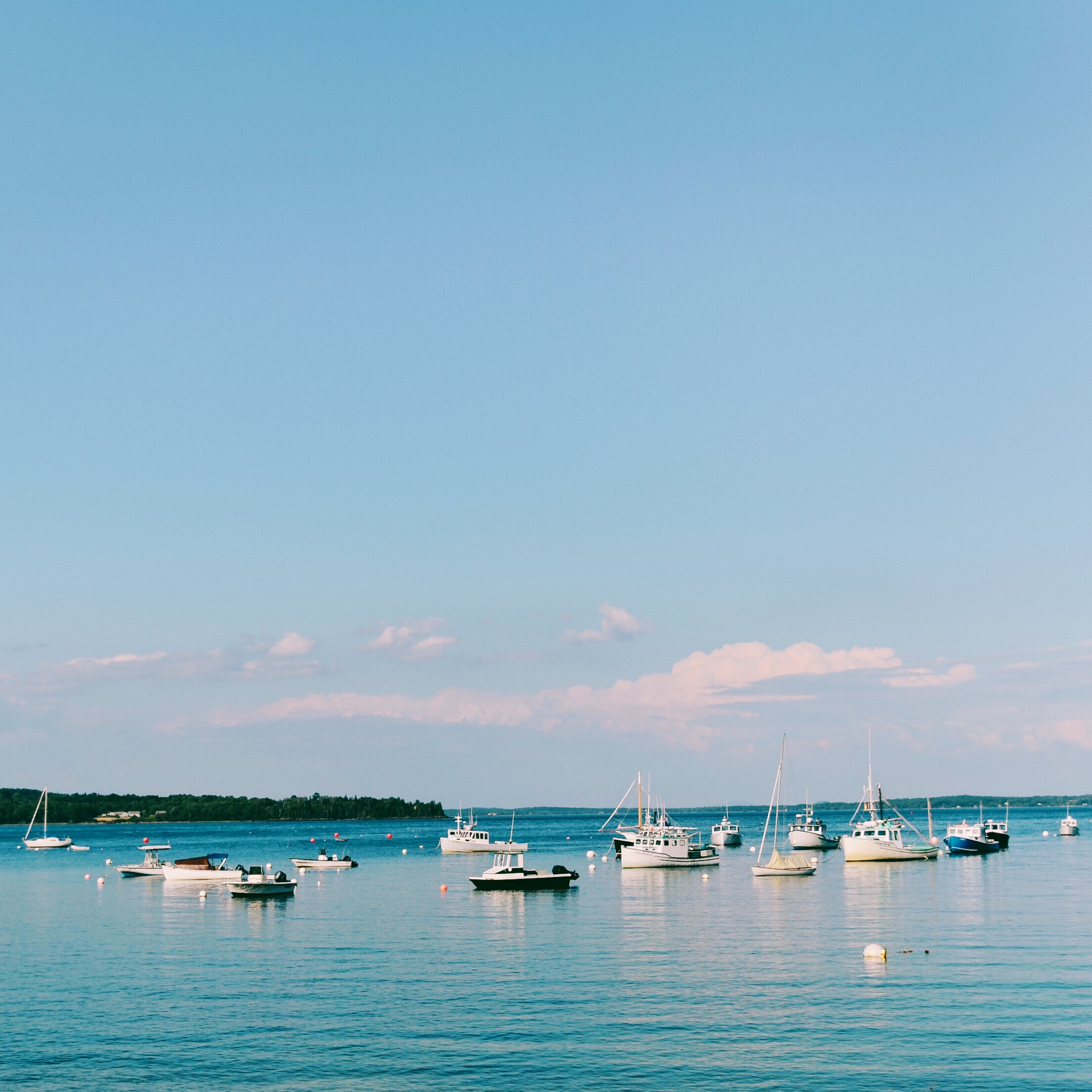Best Places to Stay in Maine | Best Hotels on the Coast of Maine | Travel Guide to the coast of Maine | How to Experience Maine | Camden, Rockport, Rockland, Portland, Kennebunkport, Maine | Best of Maine via Travel Blogger @elanaloo + elanaloo.com