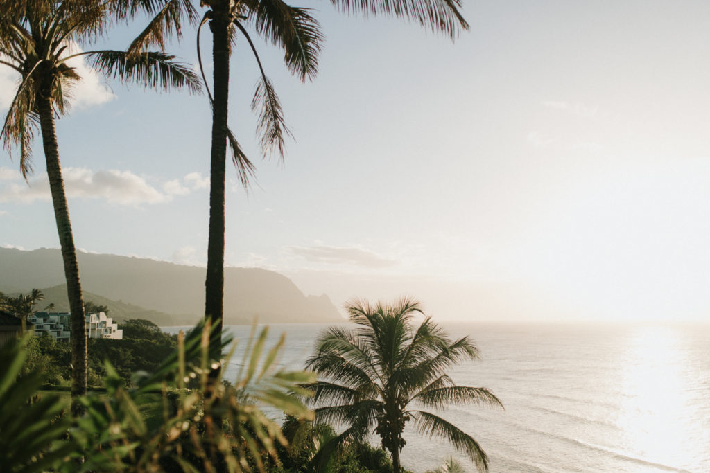 Sunset over Hanalei Bay on the north shore of Kauai | Intuitive Ways To Manage Travel Anxiety - via @elanaloo + elanaloo.com